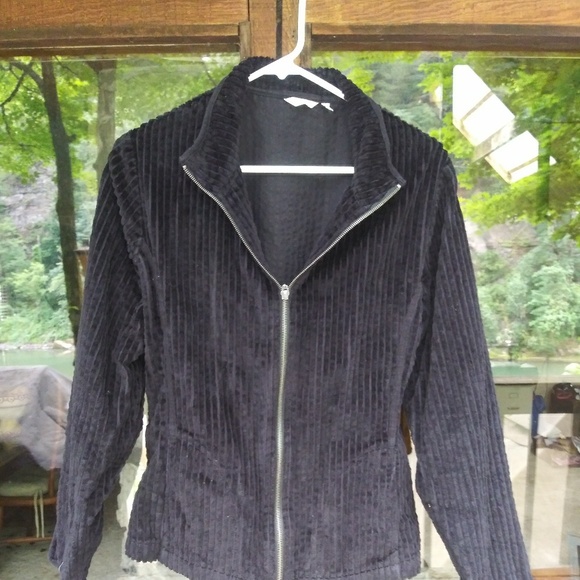 Jacket - Picture 1 of 4